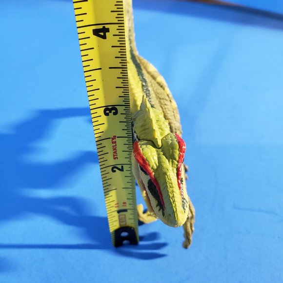 Jurassic Clash Dino Encounter Highly Detailed Raptor Dinosaur Figure Collectible - Picture 10 of 13